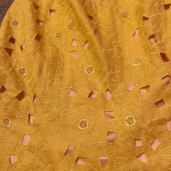 Lafayette 148 New York Yellow Linen Floral Skirt in Size 10 - Picture 7 of 7